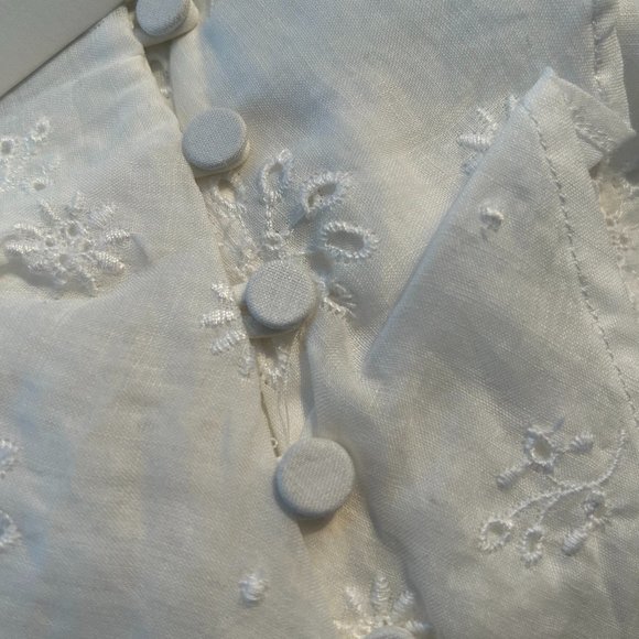 FRAME Ruffle Eyelet Top - Picture 5 of 5